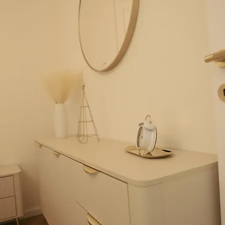 Piano 아파트 오스트로웽카