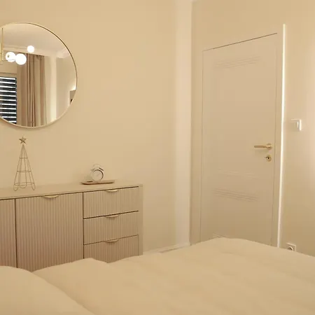 Apartment Piano *